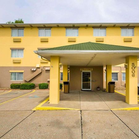 Quality Inn East Evansville Exterior photo