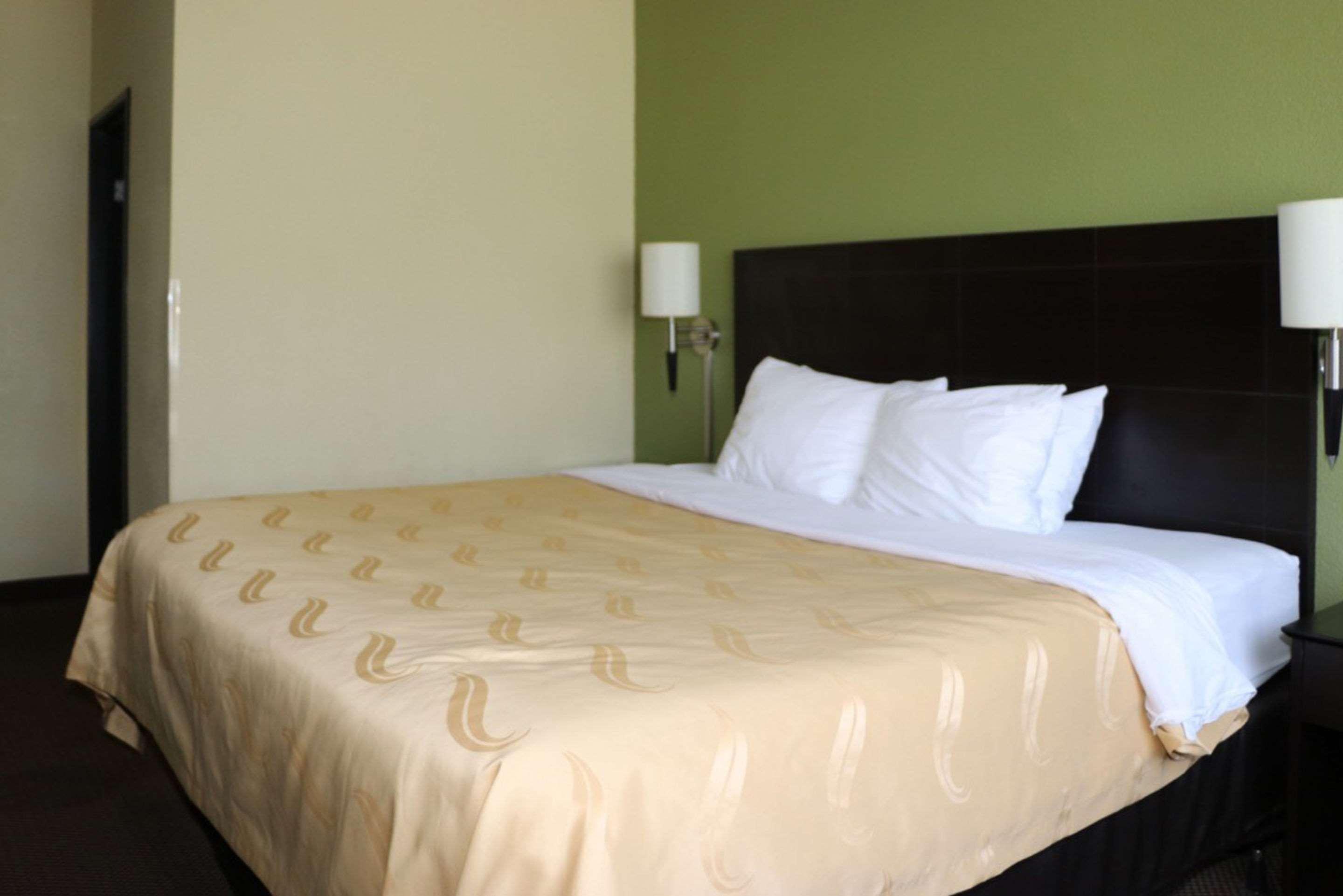 Quality Inn East Evansville Exterior photo
