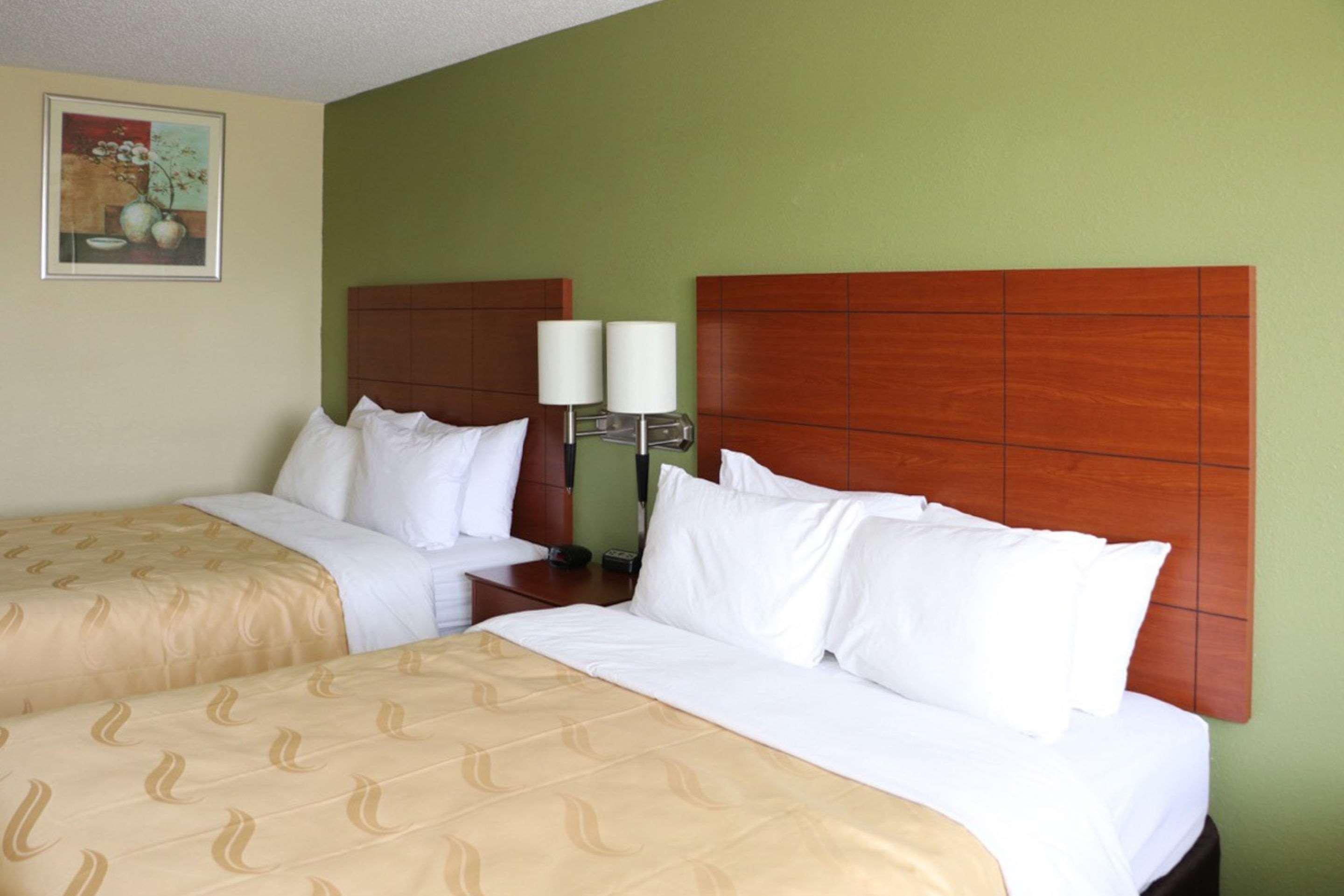Quality Inn East Evansville Exterior photo